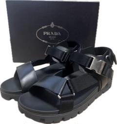 夏前今週のみ値下げ人気PRADA サンダル 黒　美品 夏前今週のみ値下げ人気PRADA サンダル 黒美品