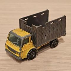 レズニー　マッチボックス　ダンプカー hqdefault.jpg