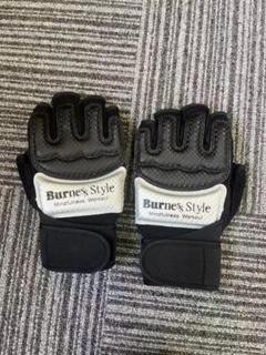 Burnes Style トレーニンググローブ ブラック　Ｓ　size 2025年最新】バーネススタイル グローブ sの人気アイテム - メルカリ