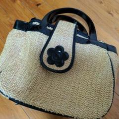 MARY QUANT かごバッグ ベージュと黒