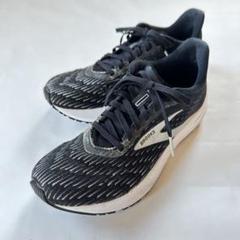 BROOKS HYPERION TEMPOランニングシューズ 黒