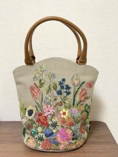 【美品】 Think Bee! ハンドバッグ トートバッグ ゴブラン ビジュー 美品 Think Bee bag シンクビー トートバッグ ゴブラン 花柄