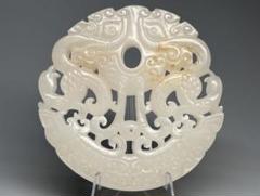 中国古美術　本物和田玉　根付　玉璧　巻雲紋　旧蔵　コレクション　透かし彫り　美品 中国古美術 本物和田玉 根付 玉璧 巻雲紋 旧蔵 コレクション