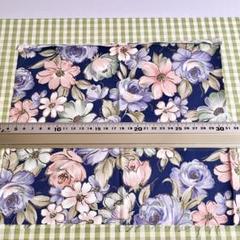 昭和レトロ 優しい花柄 大柄 紺色 プリント生地
