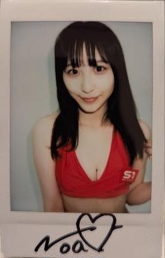 新木希空　S1水着　直筆サイン入りチェキ　2枚セット⑦ 新木希空 S1水着 直筆サイン入りチェキ 2枚セット⑧ （週刊