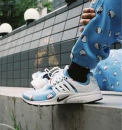 2025年最新】hello kitty nikeの人気アイテム - メルカリ
