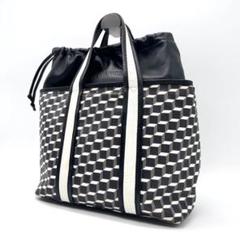 美品 PIERRE HARDY/ピエールアルディ 大容量トートバッグ 付属品有 PIERRE HARDY - PIERRE HARDY ピエールアルディ トートバッグ