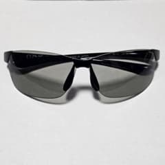 OZNIS 偏光レンズ ブラックサングラス「中古品」」 OZNIS FLAT 02 偏光レンズ ブラックサングラス - メルカリ