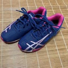 【新品】asics アシックス　LAZERBEAM サイズ23.5cm