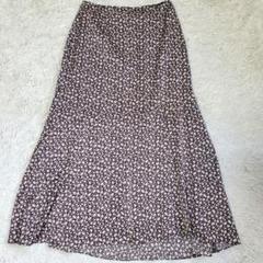 極美品 UNTITLED 2024年 幾何学 マキシ丈 ロングスカート２