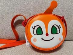 新品　アンパンマン ショルダーバッグ　ドキンちゃん　鞄　バッグ
