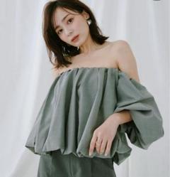 みきさん専用】anuans ボリュームバルーントップス GRY - メルカリ