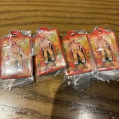 ガチャ　ONE PIECE CARD GAME　メタルチャーム4　ロジャー　4個