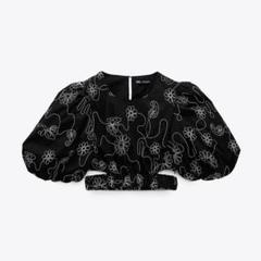 ZARA - 【ZARA】スパンコール エンブロイダリー刺繍 ブラウス ブラック 黒 ZARA - 【ZARA】スパンコール エンブロイダリー刺繍 ブラウス
