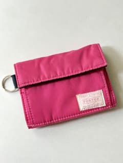 【最終価格】【激レア】PORTER ピンク 二つ折り財布 最終価格】【激レア】PORTER ピンク 二つ折り財布 - メルカリ