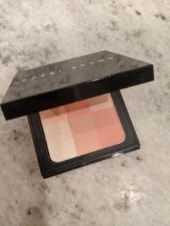 Bobbi Brown ブライトニングブリック