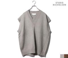 STUDIO NICHOLSON FELIZ Vネック ニットベスト Mサイズ - メルカリ