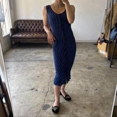 sleeveless pleats one piece 海外ガール