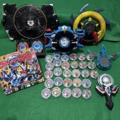 ウルトラマンRBルーブ　変身グッズとクリスタルセット　ひみつ百科付き ウルトラマンRBルーブ 変身グッズとクリスタルセット ひみつ百科