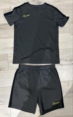 Nike サッカー ウェア Dri-FIT上下 黒 グレー 160