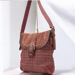 Coach Soho Studded Shoulder Bag Red y2k - メルカリ