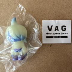 VAG43ガチャ かえのソフビ 蓄光 - メルカリ