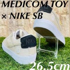 メディコムトイ ×ナイキ SB ブレーザー ベアブリック NIKE スニーカー