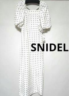 SNIDEL【極美品タグ付き】パフスリーブワンピース