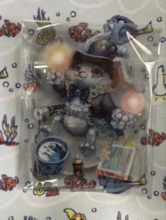調香師　五角形　缶バッジ 第五人格 魔トカゲ 五角形 缶バッジ - メルカリ