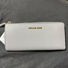新品 MICHAEL KORSマイケルコース2024福袋　長財布のサムネイル