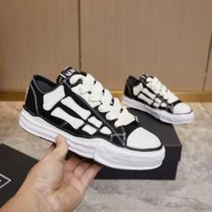 MMY AMIRI コラボ 厚底スニーカー 42サイズ レア MMY AMIRI コラボ 厚底スニーカー 42サイズ レア - メルカリ