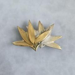 アンティーク　重ね笹　金工　帯留　Q7　金属工芸　彫金　着物　浴衣　素銅