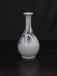 未使用品】陶器 花瓶 花器 一輪挿し グレー系 稲穂柄 共箱なし