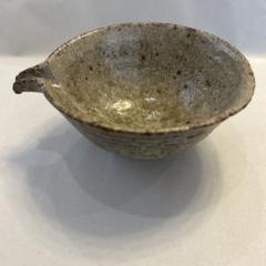 『値引き』【ヴィンテージ萩焼】日本酒盃 白パチパチ釉 萩焼 わなり広台 ヴィンテージ萩焼】日本酒盃 白パチパチ釉 萩焼 わなり広台