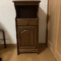 電話台　カリモク
