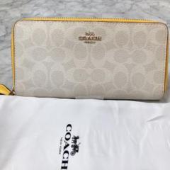 2025年最新】coach財布 白の人気アイテム - メルカリ