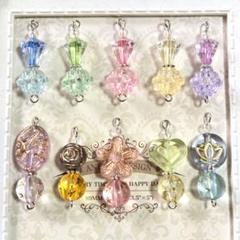 【香水瓶風コネクター】ハンドメイド ビーズ 夏ピアス イヤリング チャーム