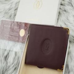 ほぼ未使用　箱付き　Cartier カルティエ　折り財布　マストライン　ボルドー