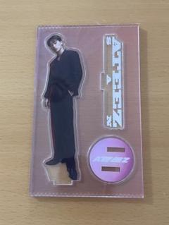 Amazon.co.jp: ATEEZ サン メンバーソロアクリルスタンド : おもちゃ