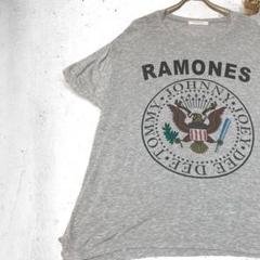 【人気】RAMONES ラモーンズ バンドTシャツ グレー PANIC 古着