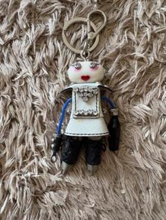 PRADA キーリング ホワイト キャラクター 210.jpg