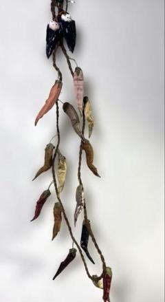 唐辛子タペストリー　着物地　魔よけ　みのむし2コ　ハンドメイド