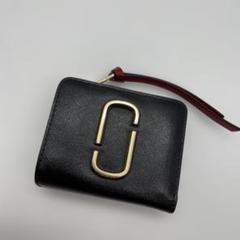2025年最新】marc jacobs 財布 二つ折りの人気アイテム - メルカリ