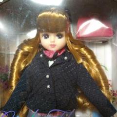 新品未開封タカラトミー　ガーリー フルラージュリカちゃん　フラッフィーエレガンス 新品未開封 ガーリー フルラージュリカちゃん人形 フラッフィー