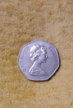 イギリス 銀貨　シルバー　ハリーポッター　銀貨　エリザベス女王　ブリタニア　英国 イギリス 銀貨 シルバー ハリーポッター 銀貨 エリザベス女王