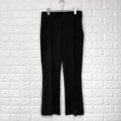 ザラ【L】黒 フレアパンツ センターピンタック入り ストレッチ 美脚 春秋