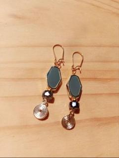 ハンドメイドピアス 2点500円プロフィール必見