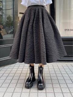 ヘヨンHYEON ジャカードスカート つぶつぶ / 黒 x 黒 HYEON (ヘヨン) official online store