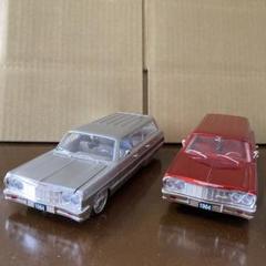 ジェイダトイズ 1964シボレーインパラ ステーションワゴン 2台