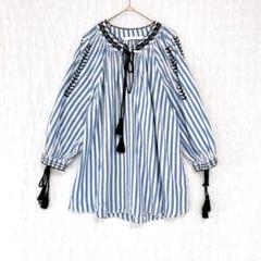 ZARA 刺繍入りチュニック XSサイズ 白・青 2025年最新】zara 刺繍 チュニックの人気アイテム - メルカリ